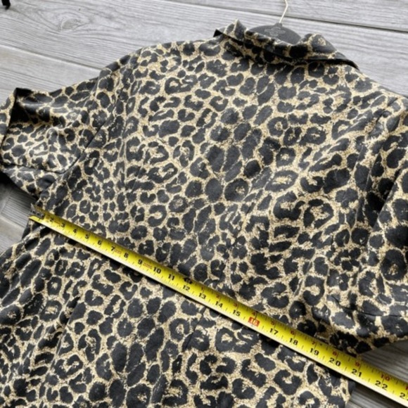 Womens Custom made Leopard Print Button Front Long Sleeve Coat Size Medium - Picture 9 of 9